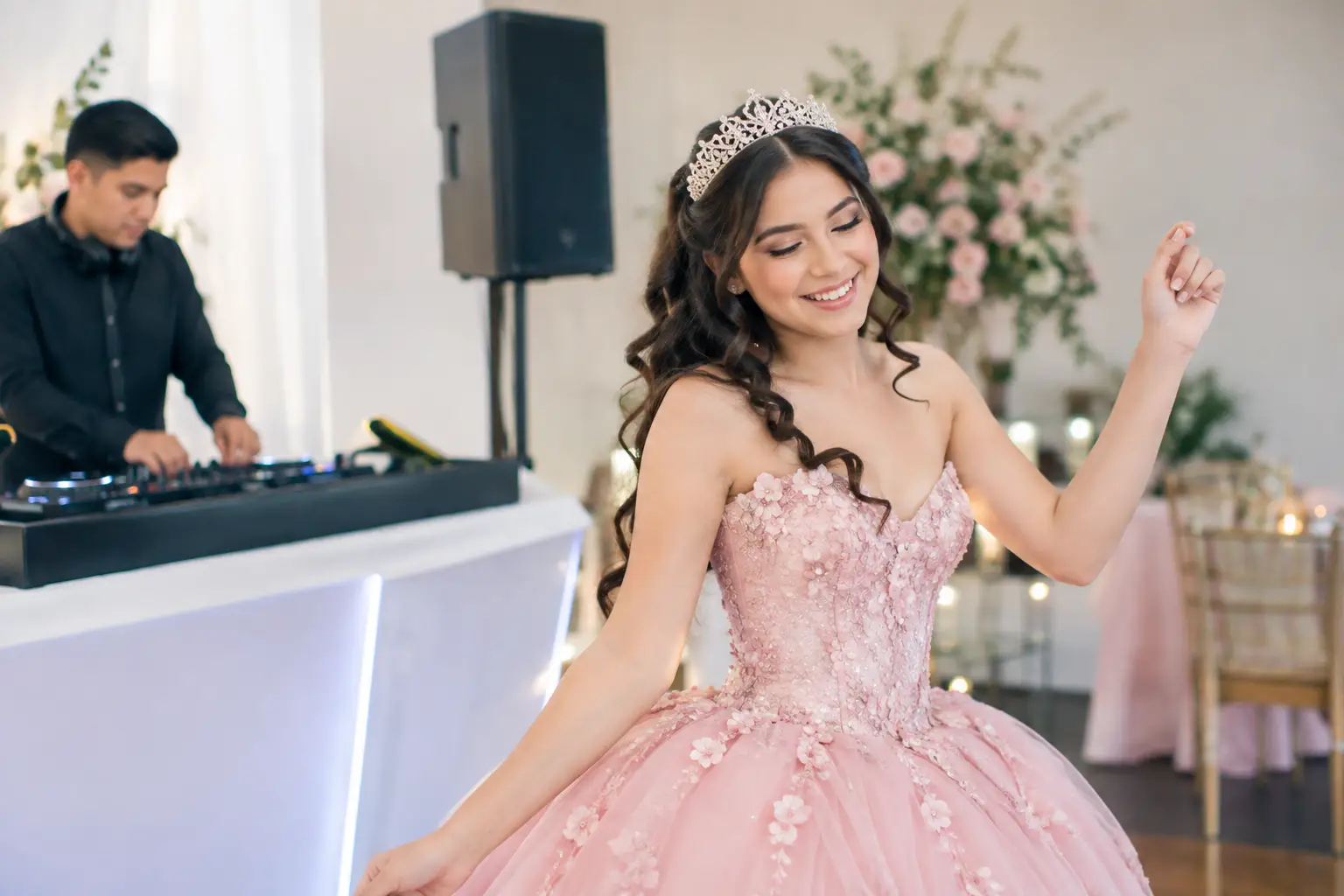 Planificación musical quinceañera que emociona