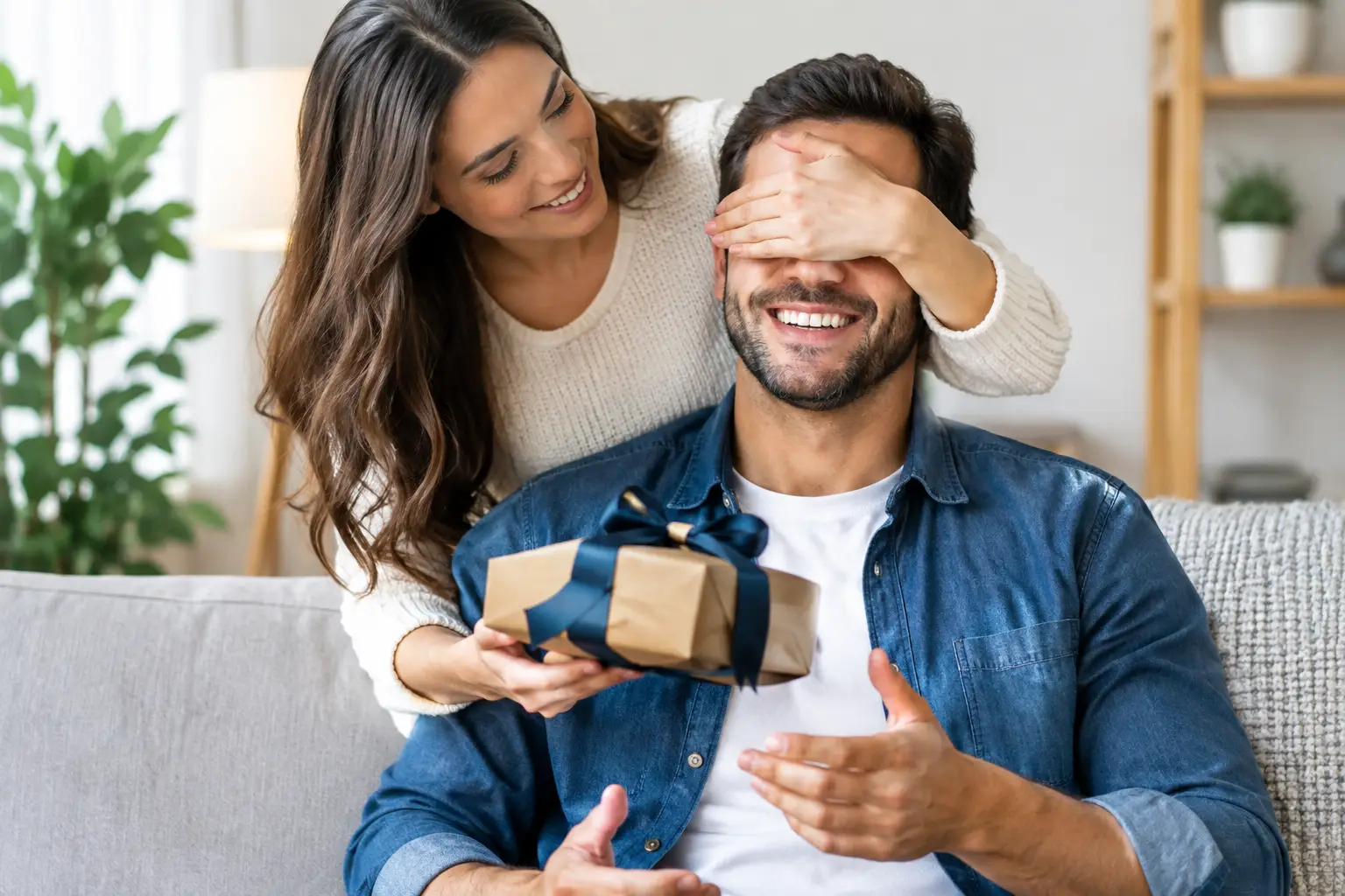Qué regalar a esposos para emocionarlos de verdad